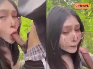 đi dã ngoại tiện làm tình tình nhân ở trong rừng